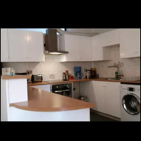 Flat For Family Vacations Appartement Larnaca
